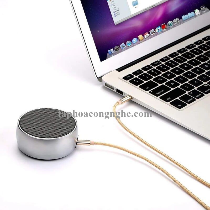 Ugreen 30808 0.5M màu Vàng Cáp âm thanh 2 đầu 3.5mm dương AV112 30030808